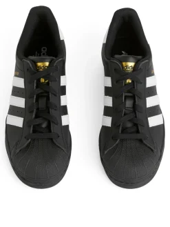 Adidas Superstar Sneakers