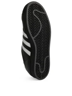 Adidas Superstar Sneakers