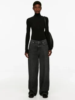 AMBER Loose Jeans