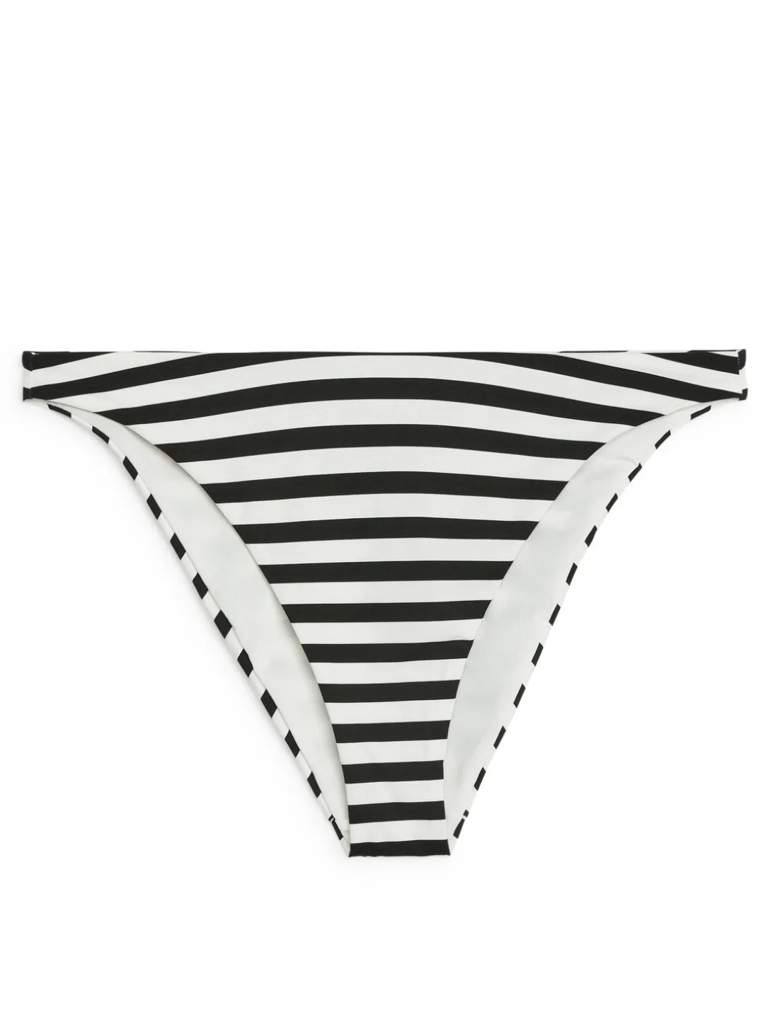 Bikinitrosa Med Medelhög Midja