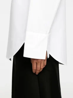 Blus Med Panel Framtill