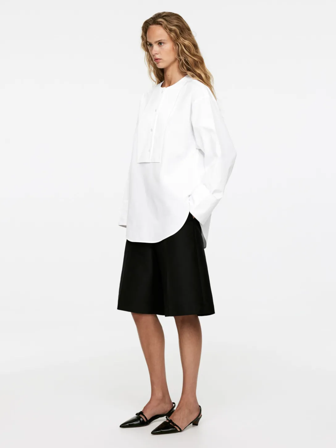 Blus Med Panel Framtill