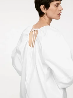 Blus Med öppen Rygg