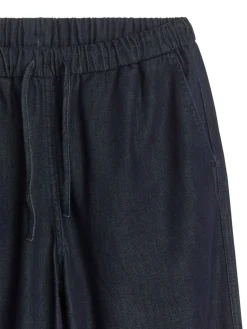 Byxa I Rå Denim