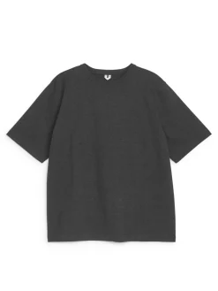 Heavyweight T-shirt