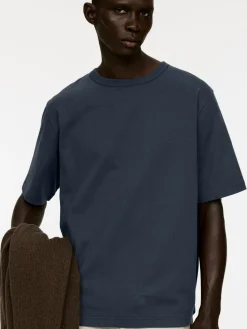 Heavyweight T-shirt