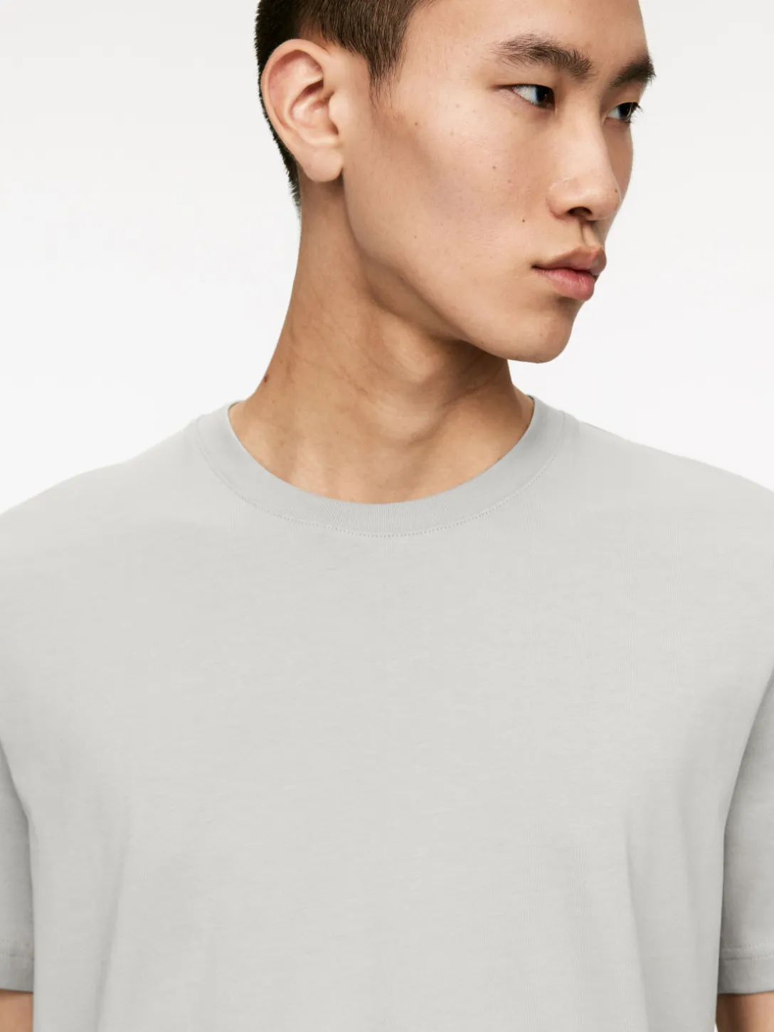 Lightweight T-shirt