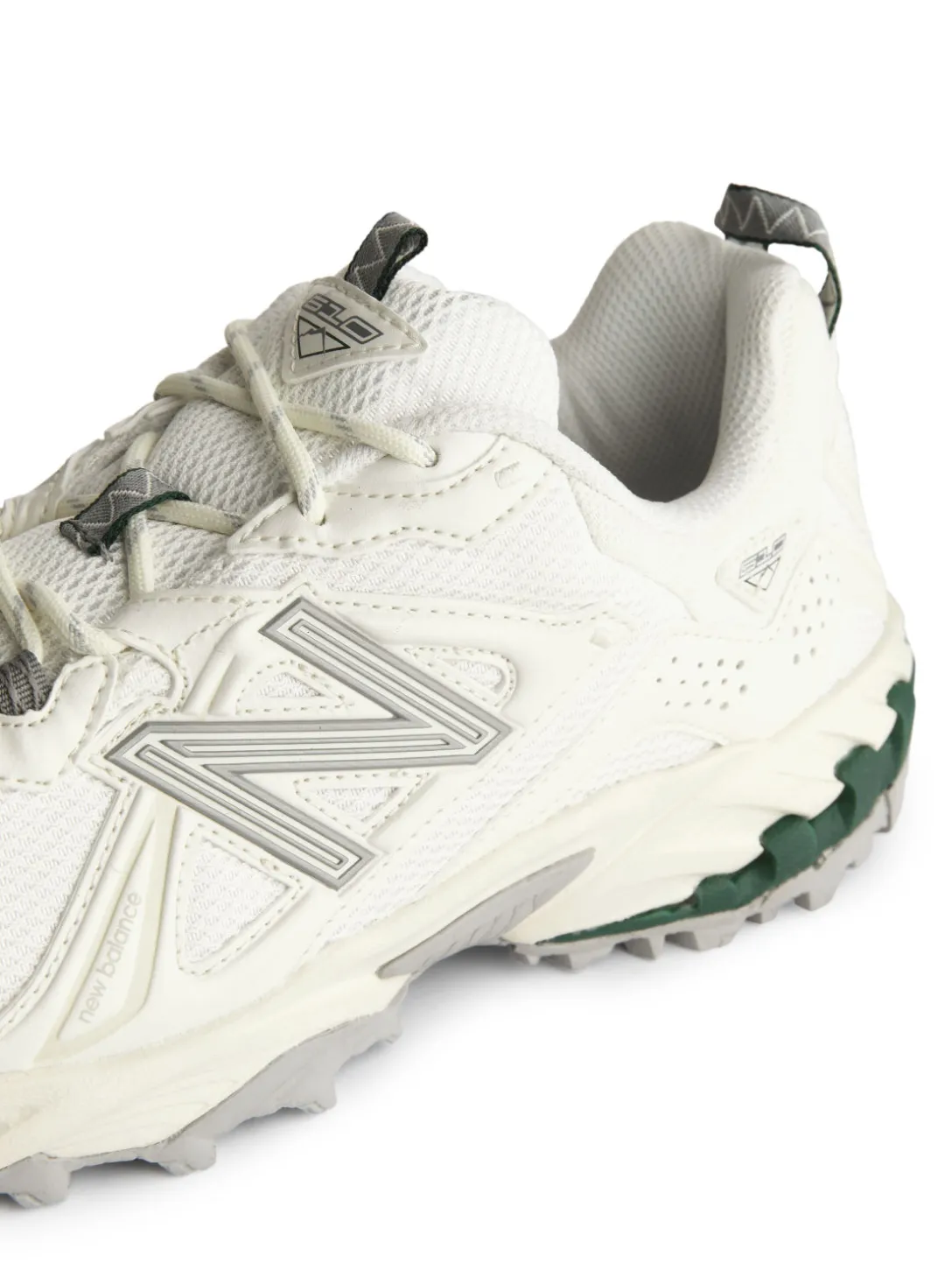 New Balance 610 Sneakers