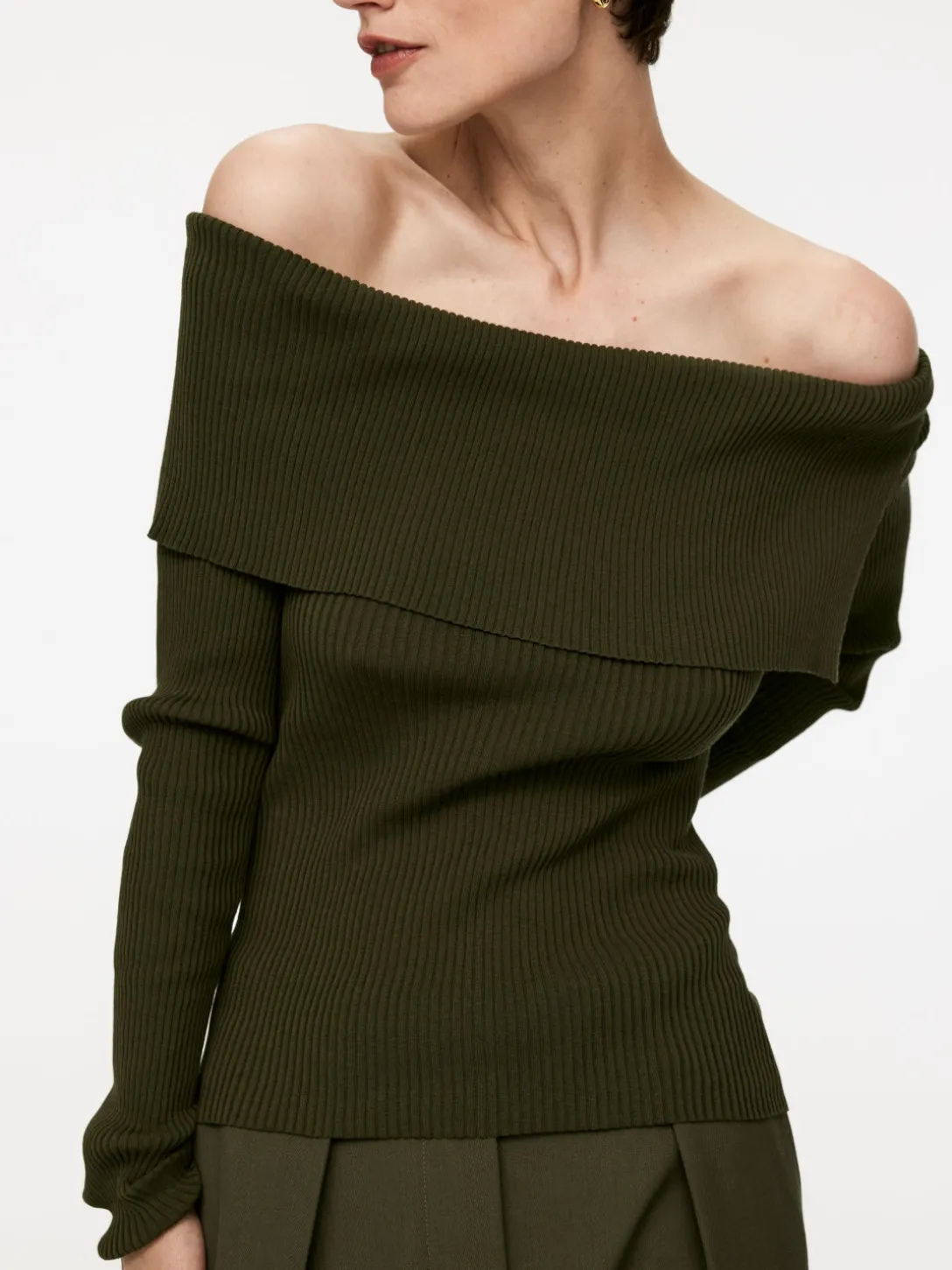 Ribbad Off Shoulder-topp