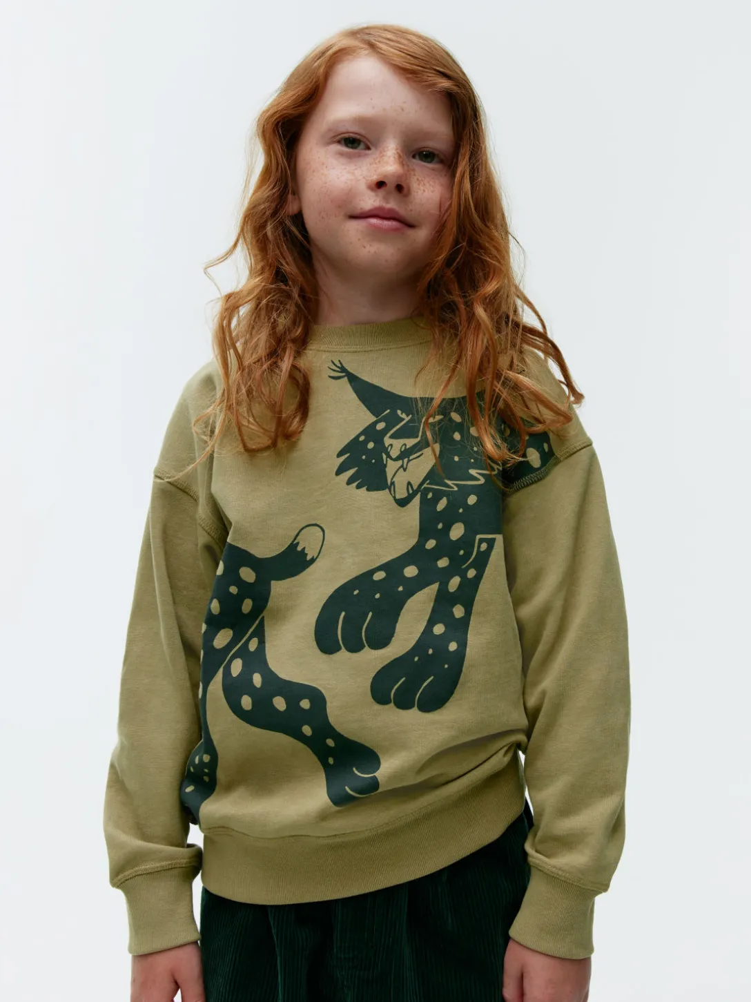 Sweatshirt