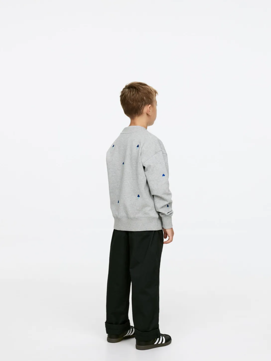 Sweatshirt Med Brodyr