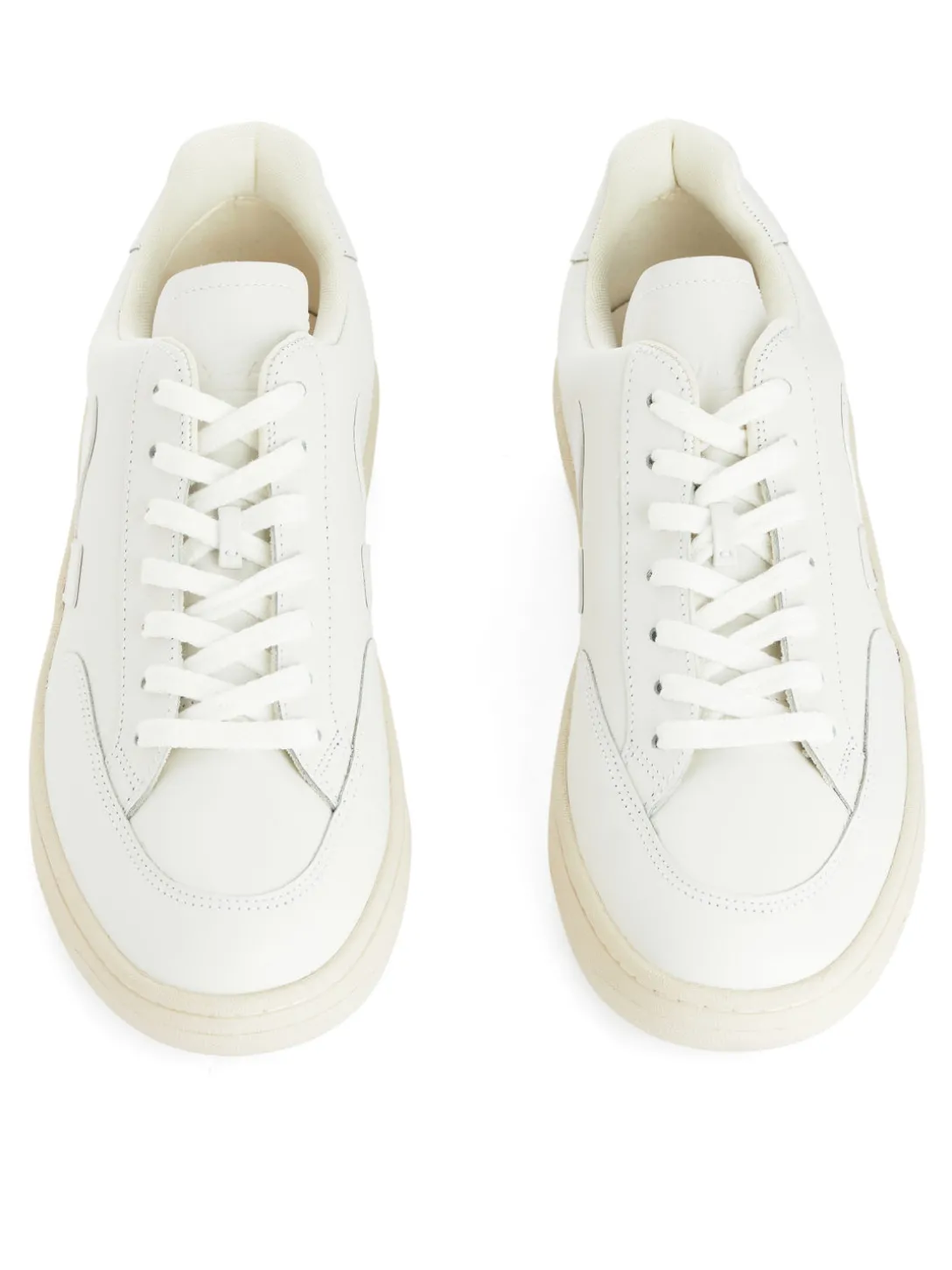 Veja V12 Sneakers