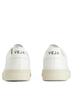 Veja V12 Sneakers