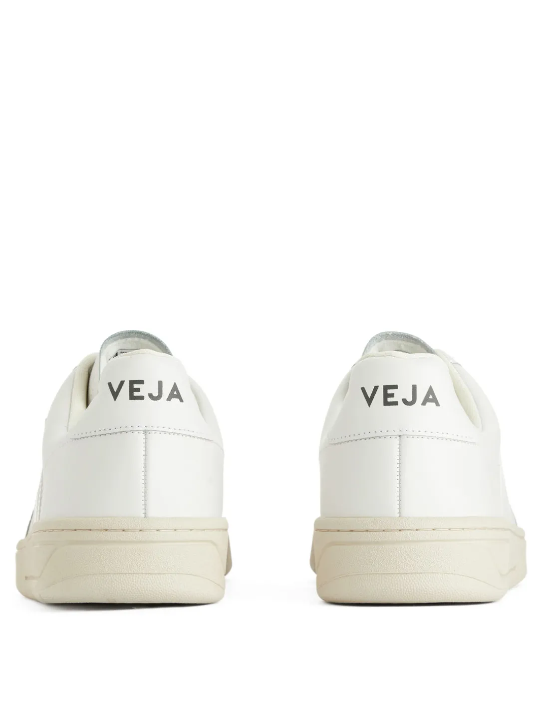 Veja V12 Sneakers
