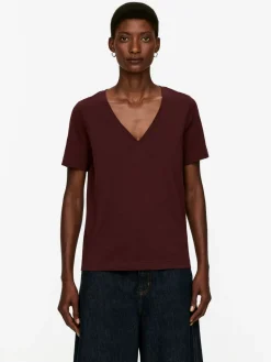 V-ringad T-shirt